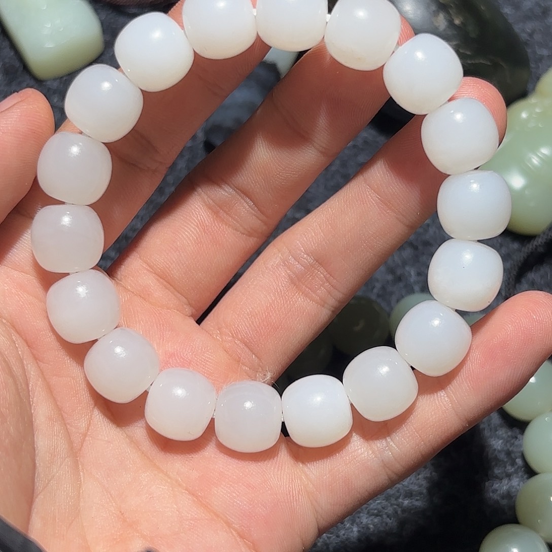 开***叔和田玉未镶嵌手链