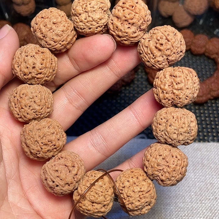 A***姐吊坠金刚菩提金刚