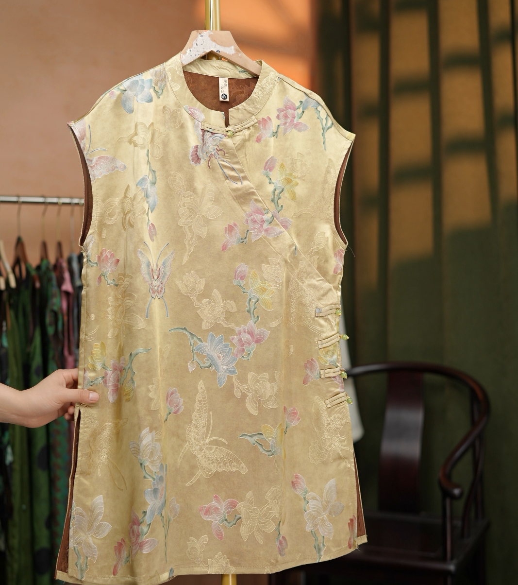 {百蝶穿花}网红显瘦上衣旗袍裙奥黛背心裙中长款无袖女士国风新款