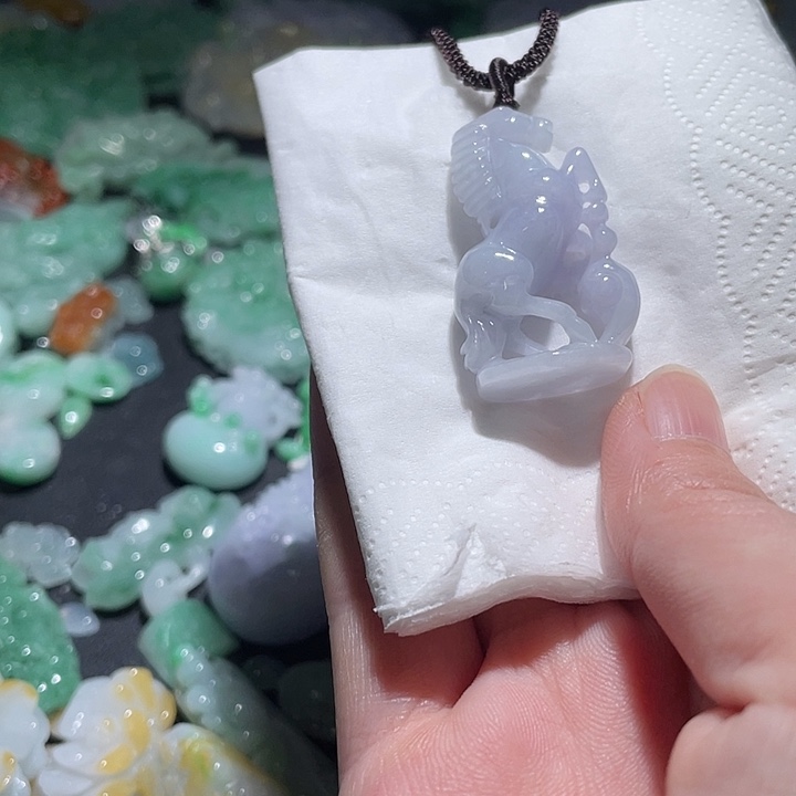 颈饰未镶嵌翡翠天