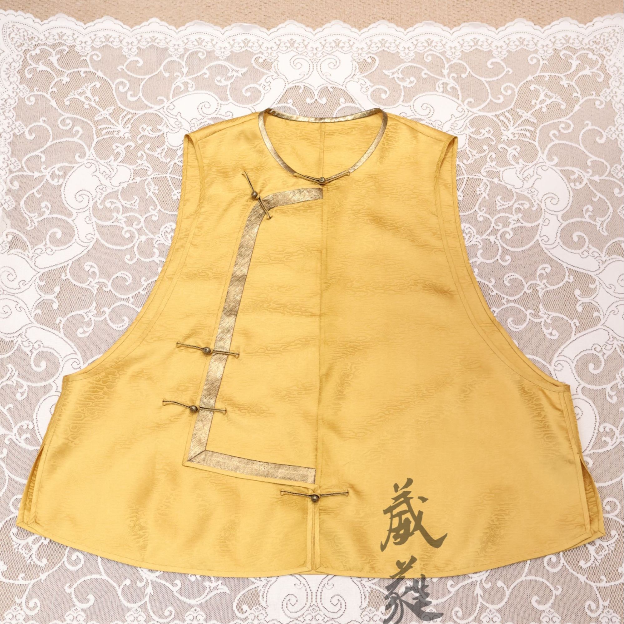 【黄马甲】葳蕤国风中式服装圆领琵琶襟马甲