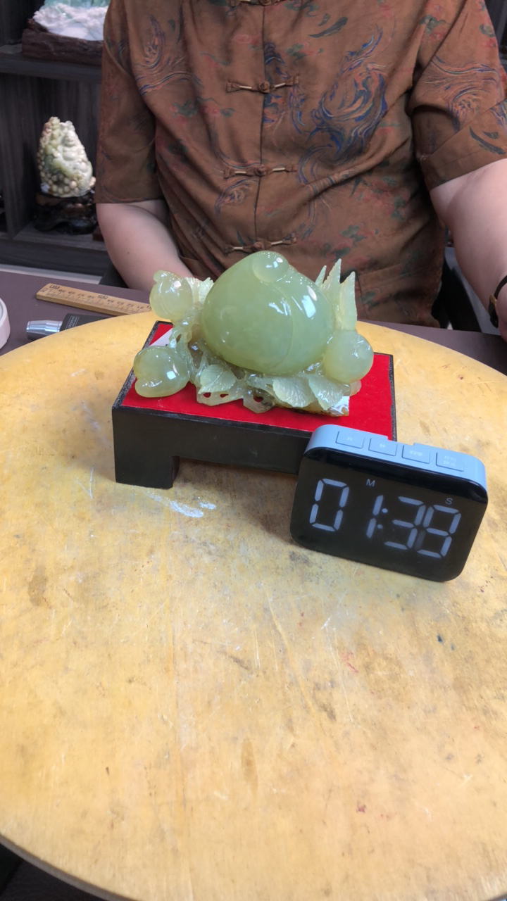 蛇纹石玉（覆膜）摆件原创作品。