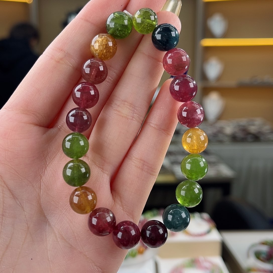 碧玺碧玺10mm（多样性发一件未镶嵌