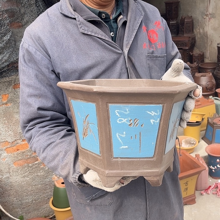 紫砂紫砂花盆和小