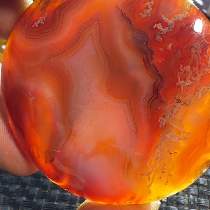 艳***休玛瑙/玉髓未镶嵌颈饰