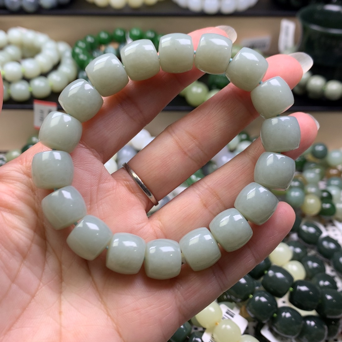 和田玉手链未镶嵌