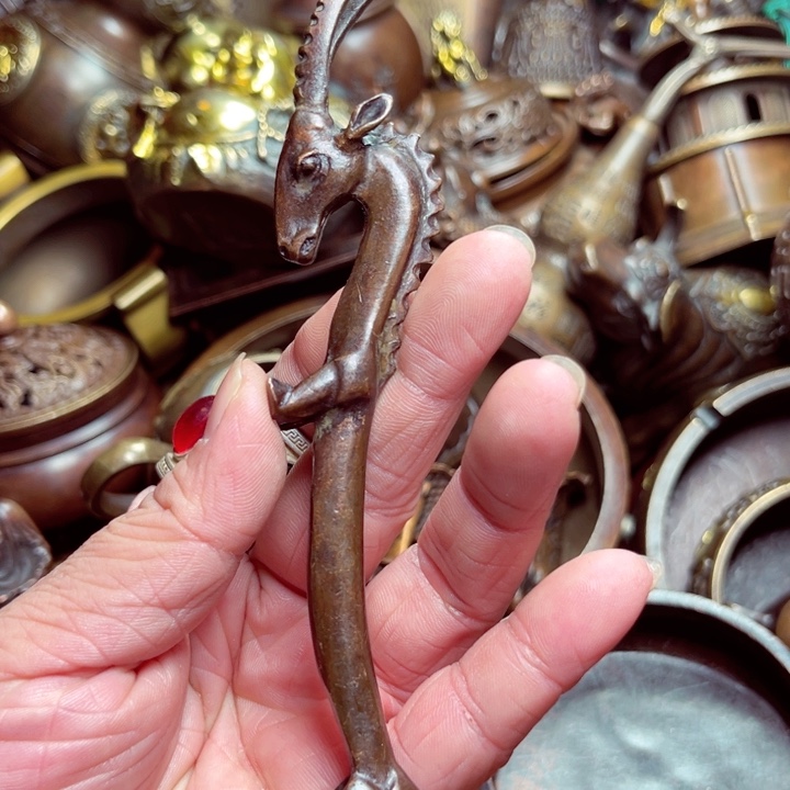 铜器摆件收收藏藏