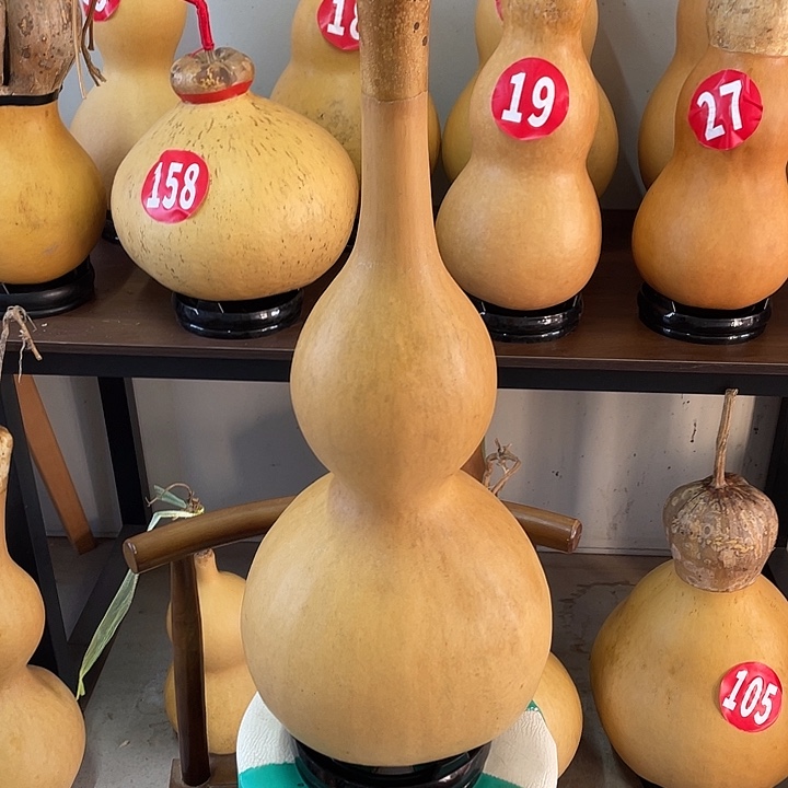 香榧木长直嘴八八宝葫芦