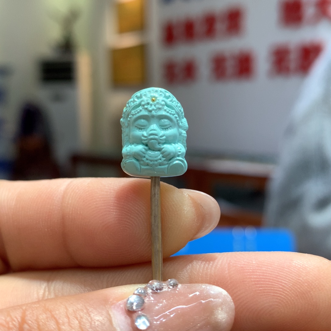 绿松石配饰未镶嵌