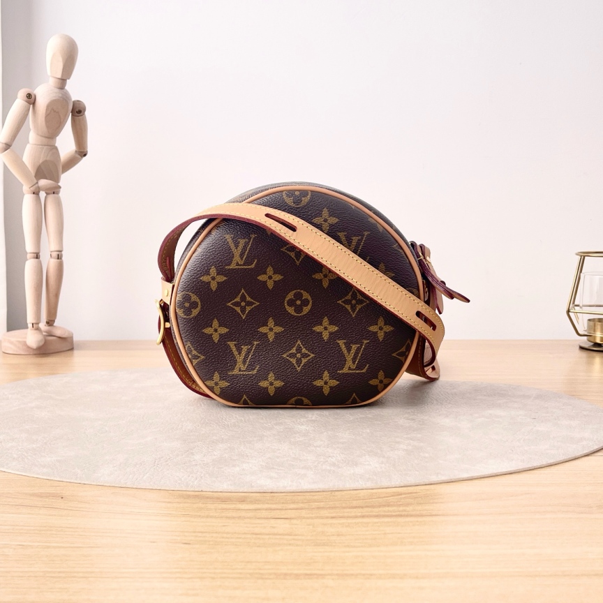 95新 LouisVuitton/路易威登 【九筒奢品】软圆饼芯片款单肩包/4836