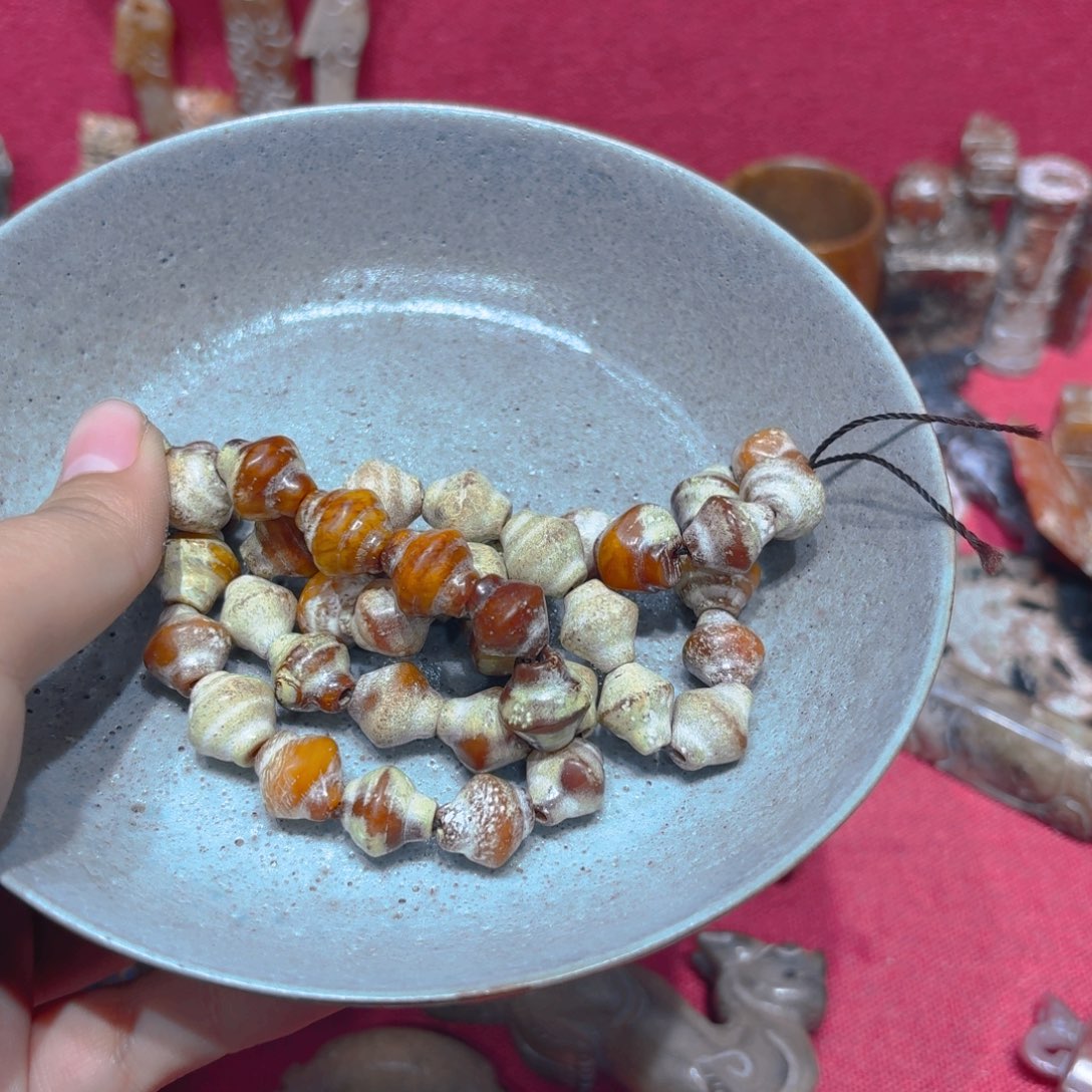 缸?**?11112223345566778