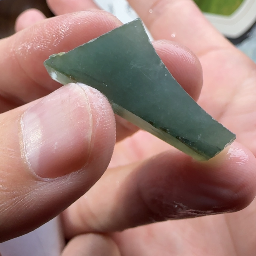 吊坠(不含链)未镶嵌翡翠隔***?