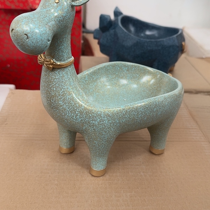 又***9树脂摆件哈哈哈哈哈