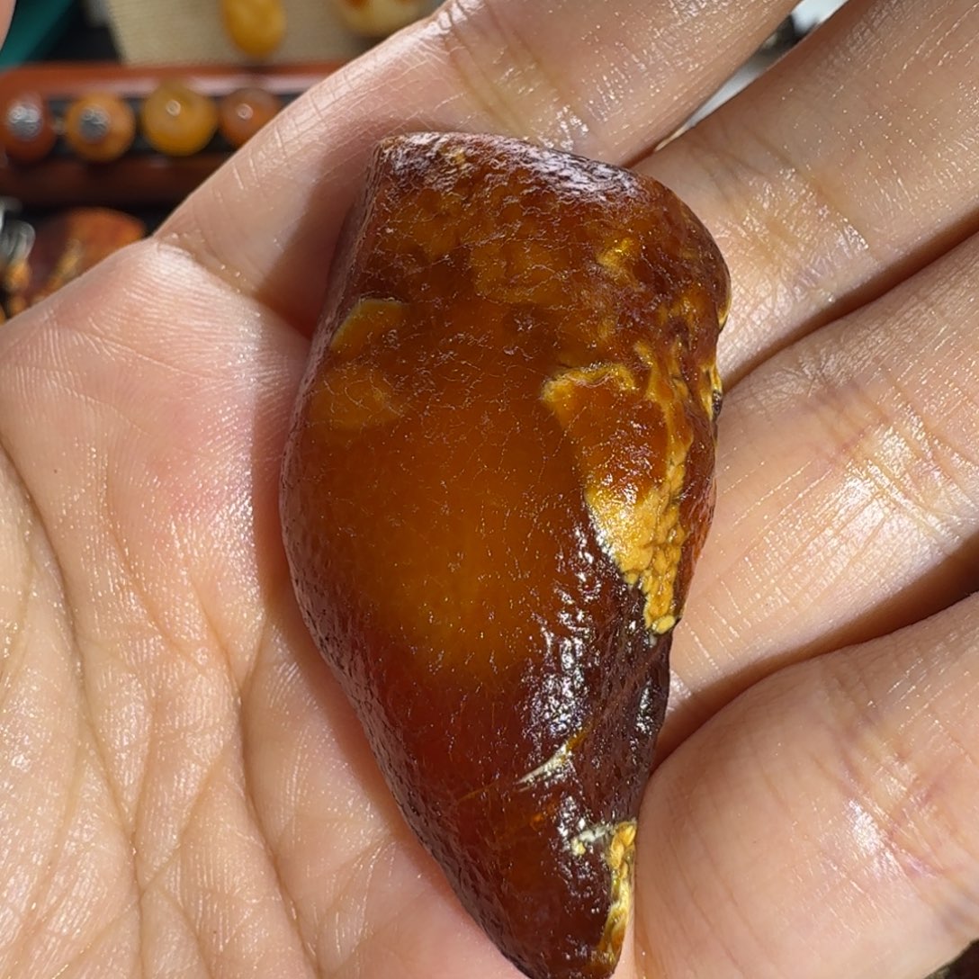 琥珀颈饰未镶嵌海漂原石吊坠