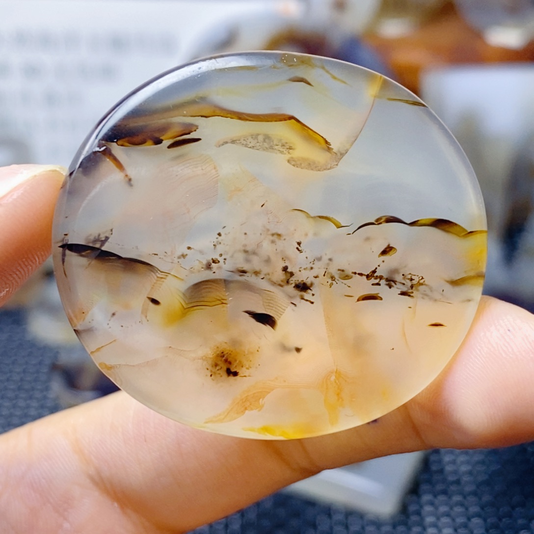 玛瑙/玉髓未镶嵌珠宝奇石