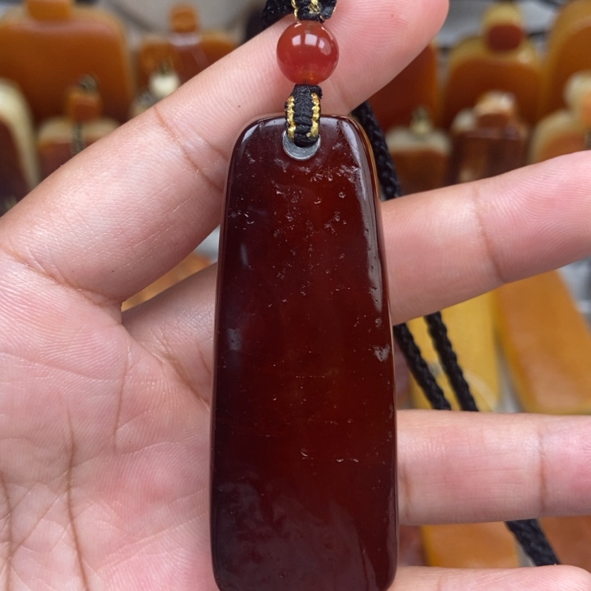 【闪购商品】未镶嵌颈饰琥珀