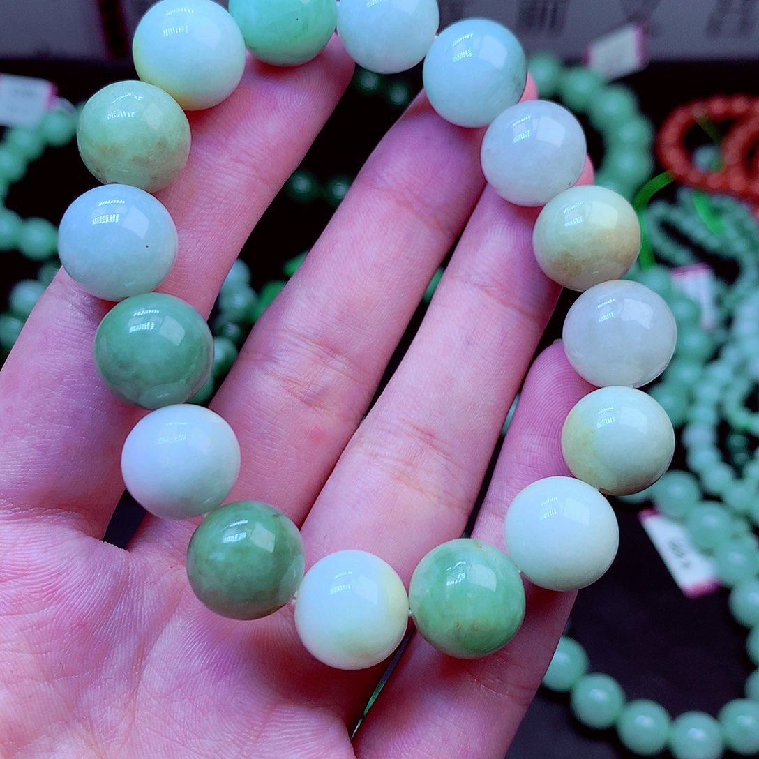 翡翠未镶嵌毛衣链