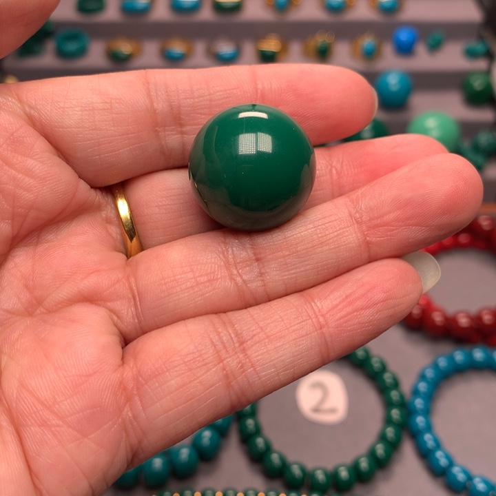 琉璃颈饰一**成卡22绿圆珠