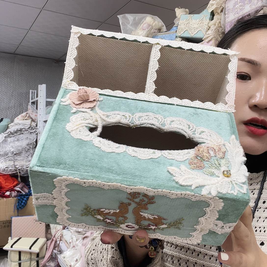 雪尼尔啦咯啦咯啦咯啦咯啦