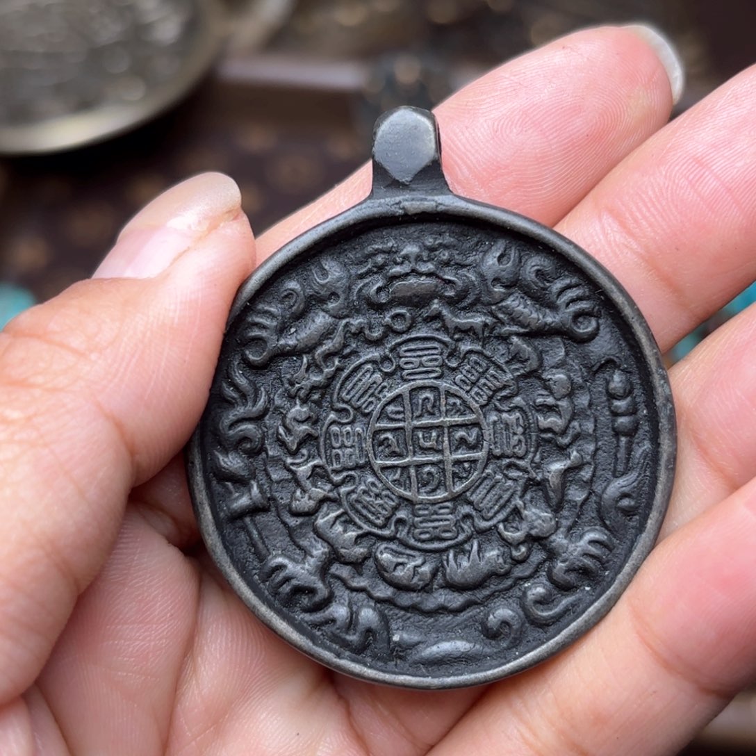 e****c铜星月菩提吊坠项链