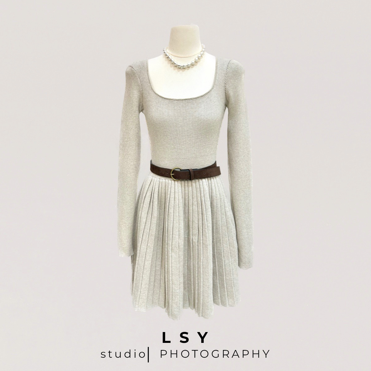 2025套头短裙方领高腰冬季连衣裙女士复古裙子长袖显瘦内搭百褶裙