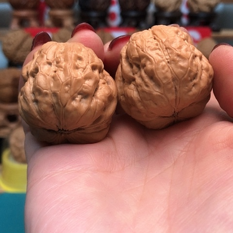 文玩核桃把件云南铁核桃