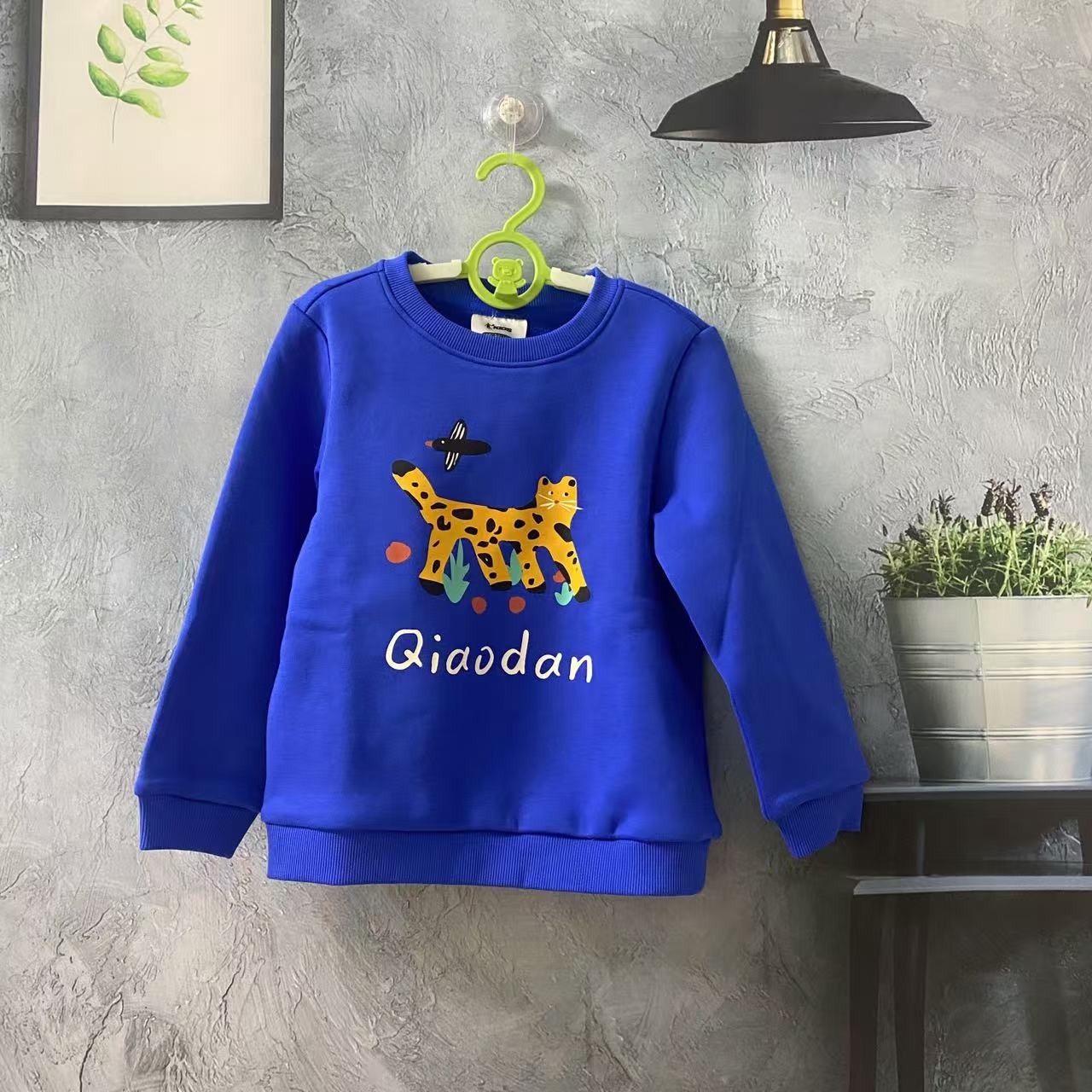 福利捡漏打折童装儿童卫衣秋东款男女同款加绒休闲宽松上衣套头