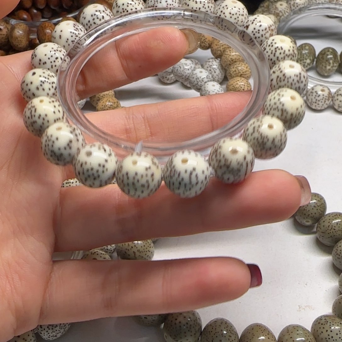 星月菩提吊坠G*o12圆珠海南原生态