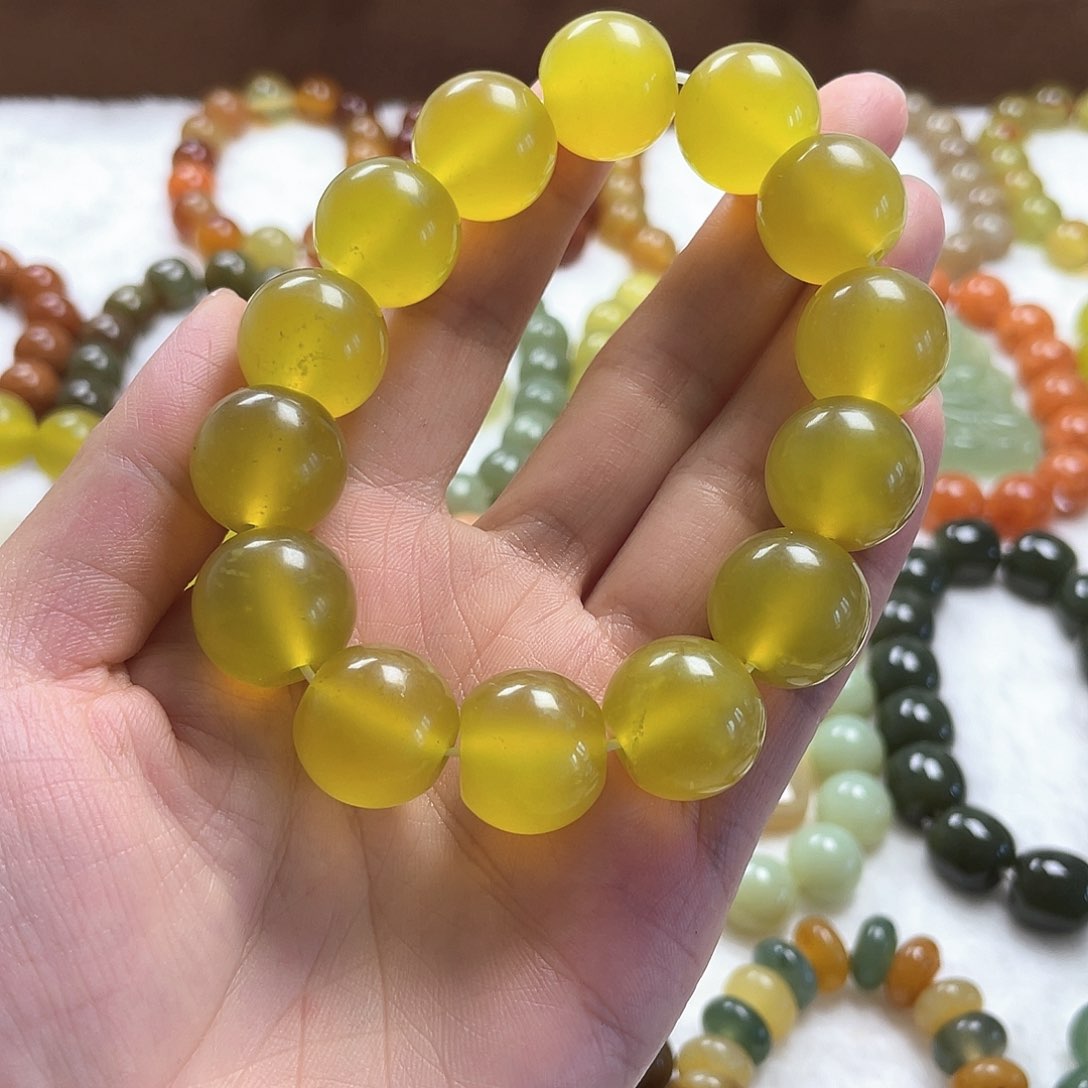 半***闲未镶嵌蛇纹石玉手串