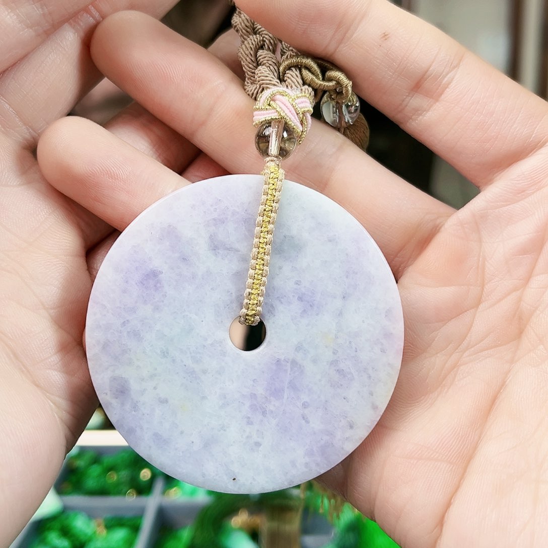 翡翠颈饰未镶嵌吊坠多样性