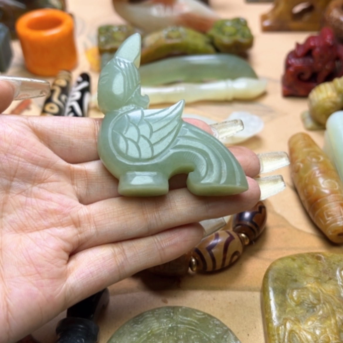 【闪购商品】蛇纹石玉颈饰未镶嵌