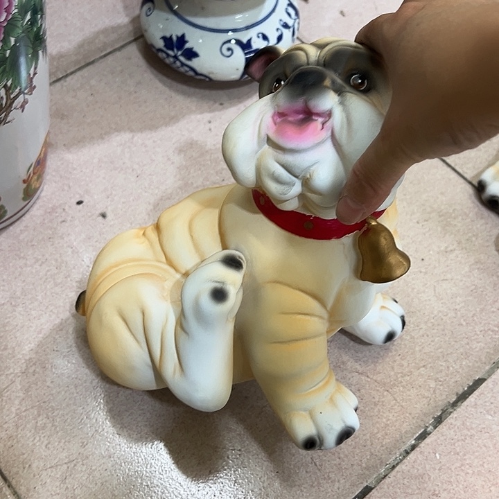 瓷片瑕。。。。。。。。。。。。。。。。