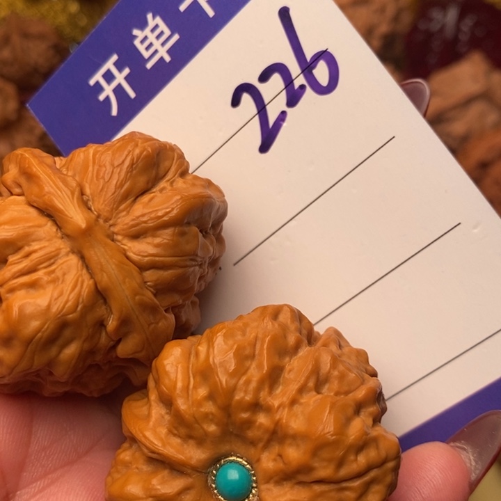 核桃把件蛤蟆40加44肚226号