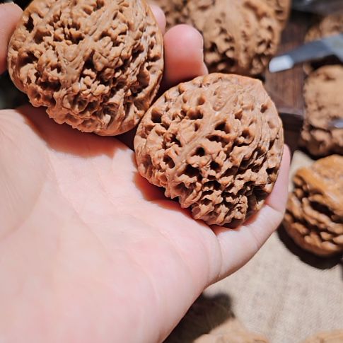 F***。吊坠文玩核桃44南疆