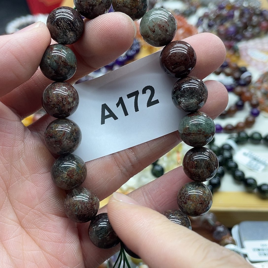 水晶手串未镶嵌天然