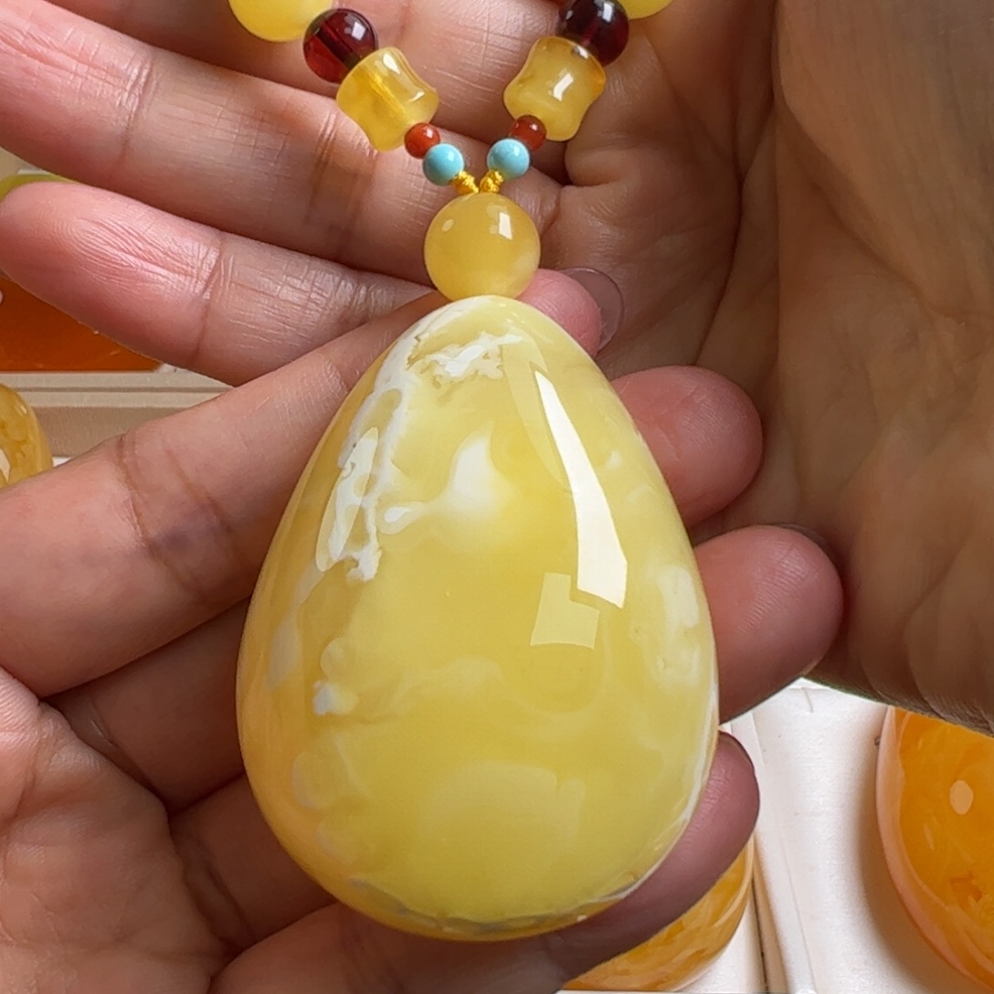 蜜蜡毛衣链未镶嵌无优化