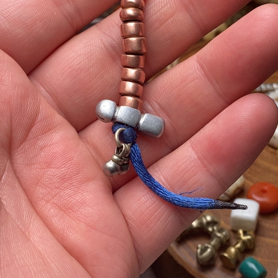 琉璃颈饰冯藏传精品小元素的话说