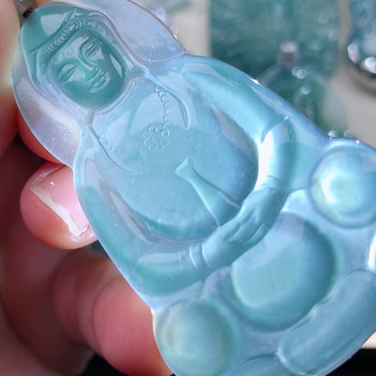【闪购商品】翡翠颈饰未镶嵌天然翡翠