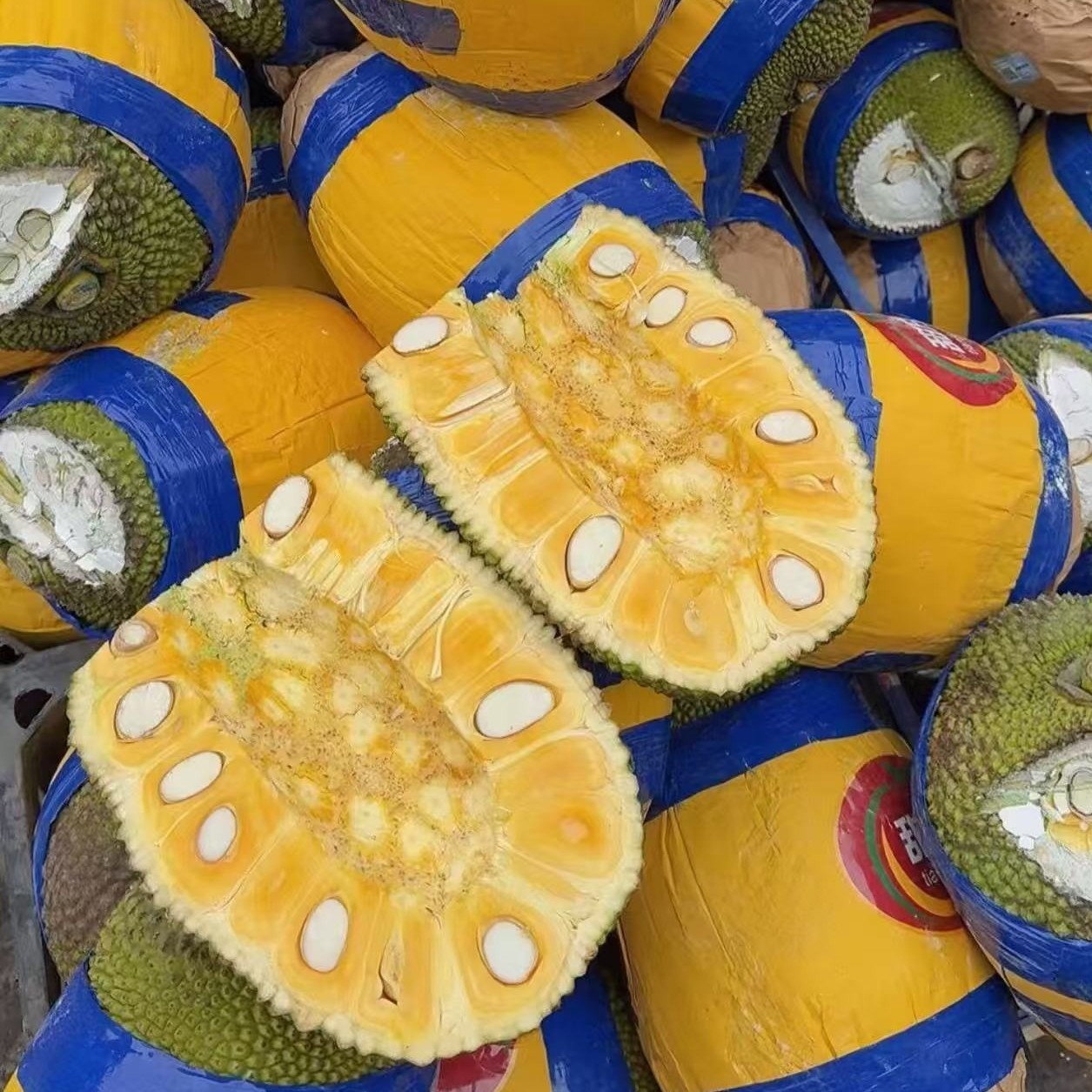 【越南进口红肉菠萝蜜】整半香甜软糯，脆甜干包5-6斤（默认取芯，取芯后4-5斤）红肉菠萝蜜越南社会主义共和国