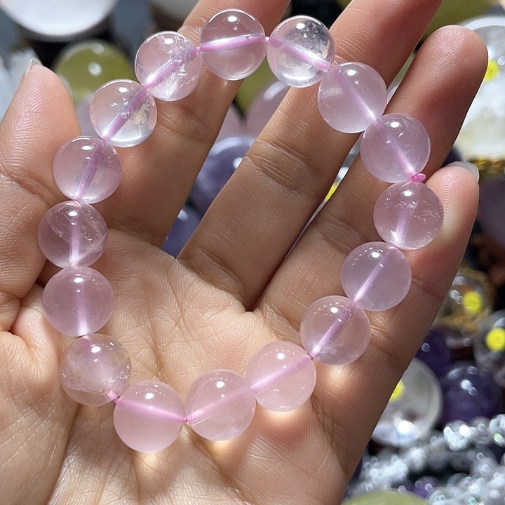 水晶粉水晶手链未镶嵌