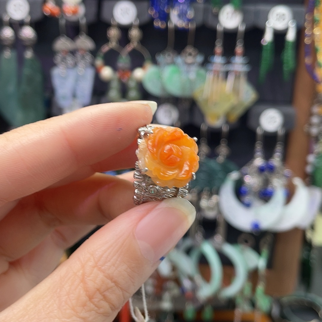 D***7翡翠银S925镶嵌耳饰773gbbh