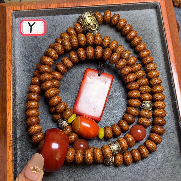 星月菩提吊坠菩提