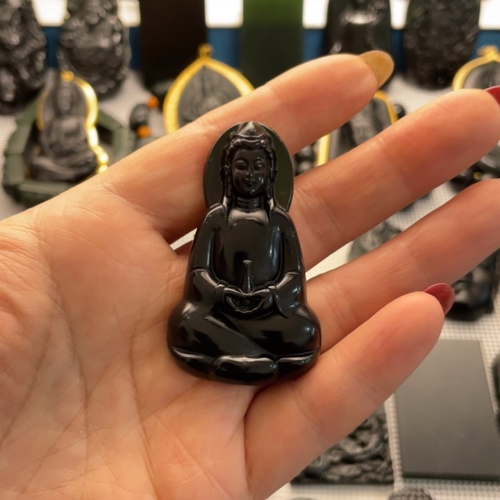 蛇纹石玉吊坠未镶嵌顺****渊