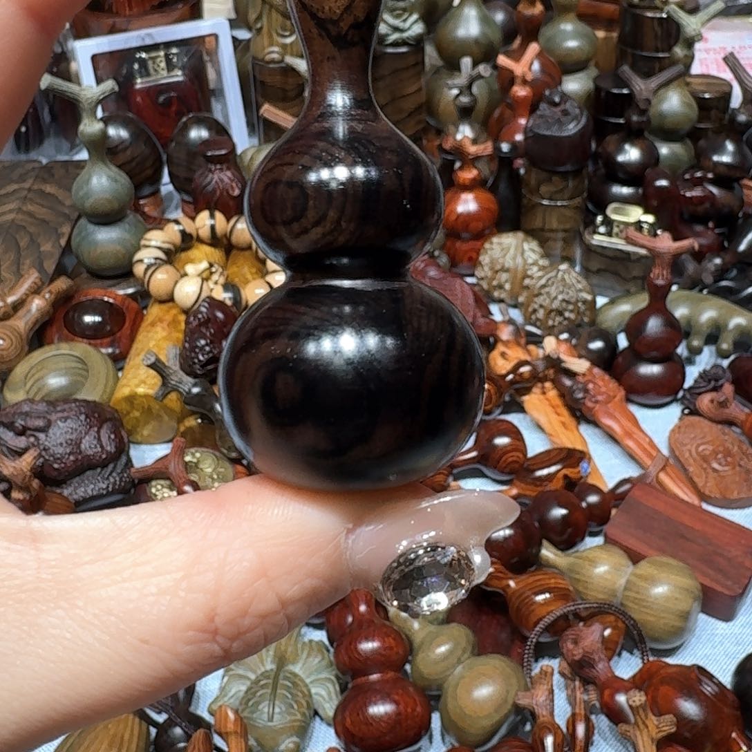 香榧木吴*紫光檀葫芦