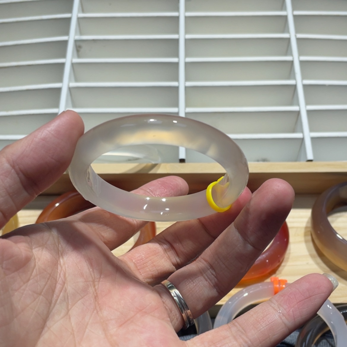 【闪购商品】玛瑙/玉髓手镯合金2.2