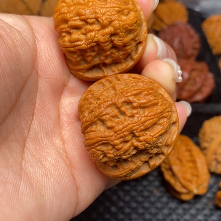 秦岭野生文玩核桃78