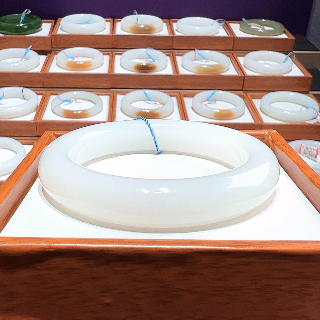 和田玉手镯 56 57未镶嵌