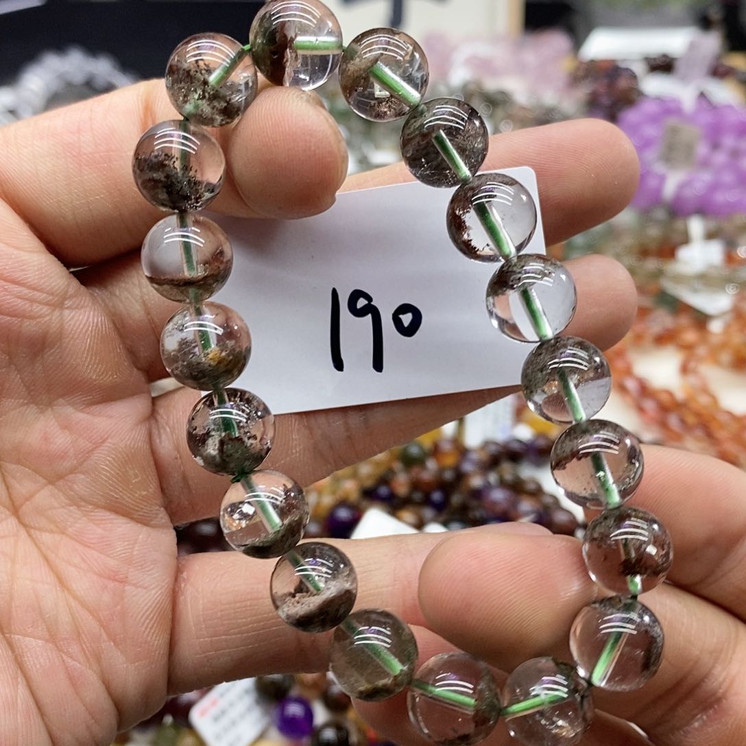 水晶手串未镶嵌天然