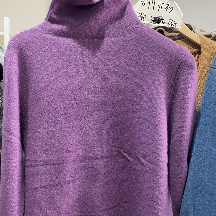 100%美丽诺超细羊毛堆堆领颜色随机