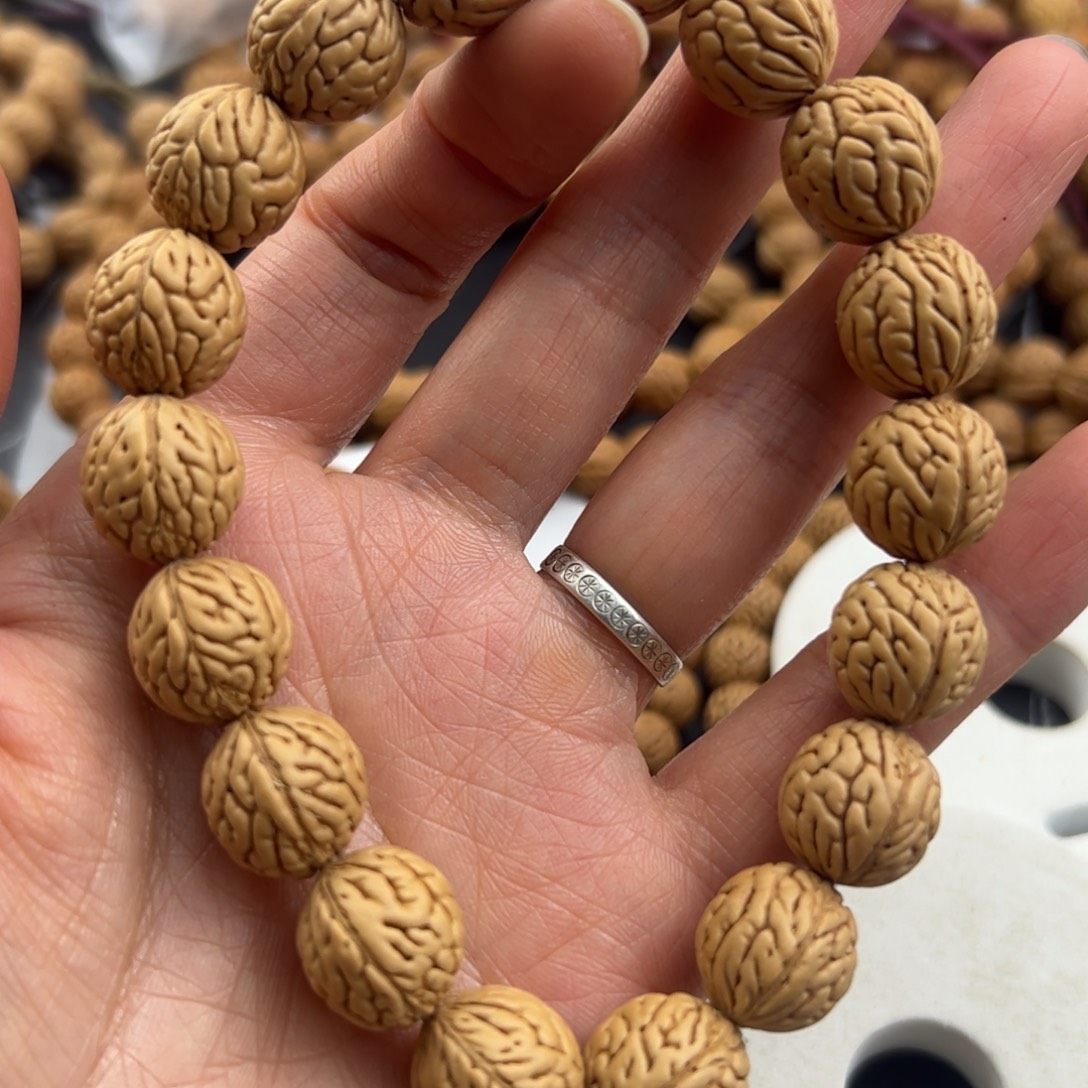 飛***属桃核手串野生山桃核手串手链